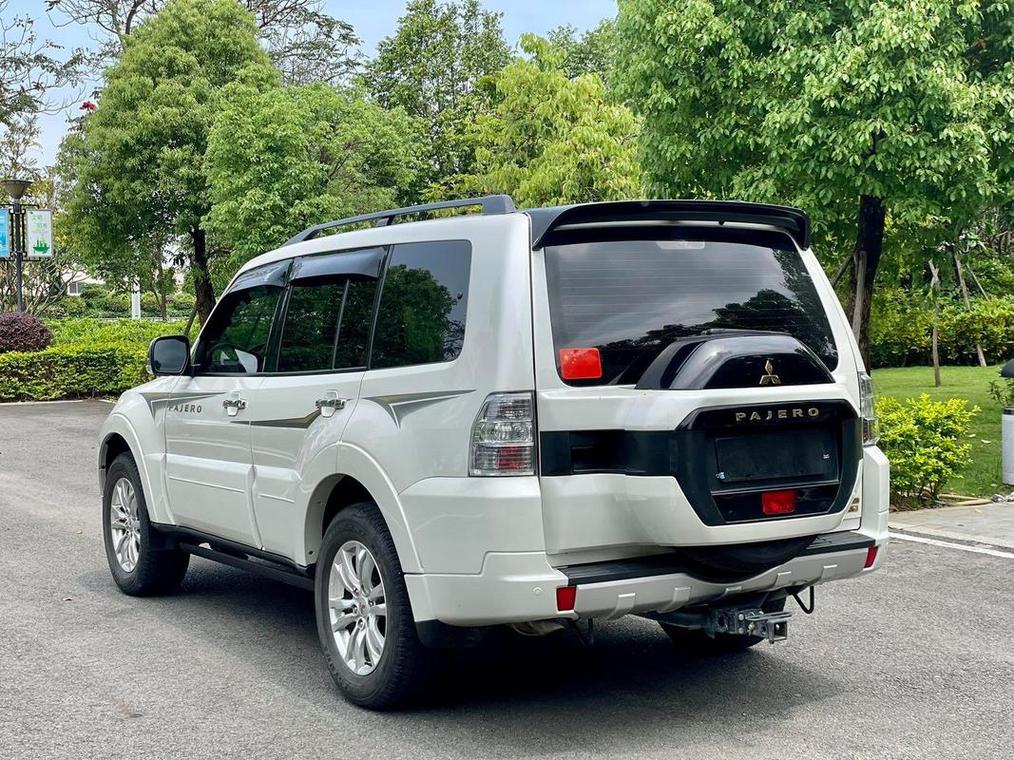 三菱越野車型有哪幾款，三菱越野車落地價多少錢